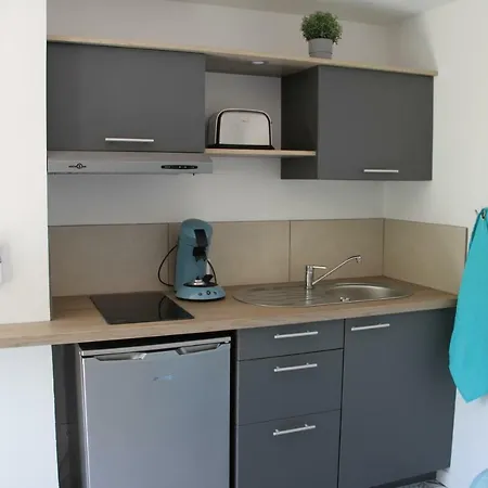 Les Deux Roches Apartment