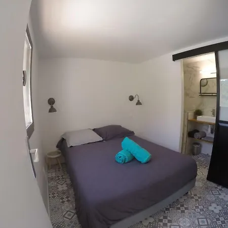 Les Deux Roches Apartment